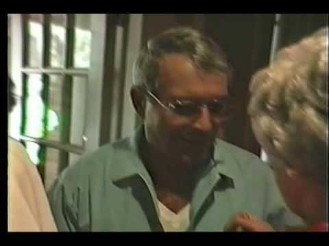 PERRY COMO AT A GOLF TOURNAMNET  1987