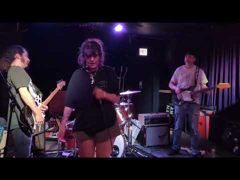 Penny - Let It Die [Live @ Cole's Bar - Chicago 2023-08-13]