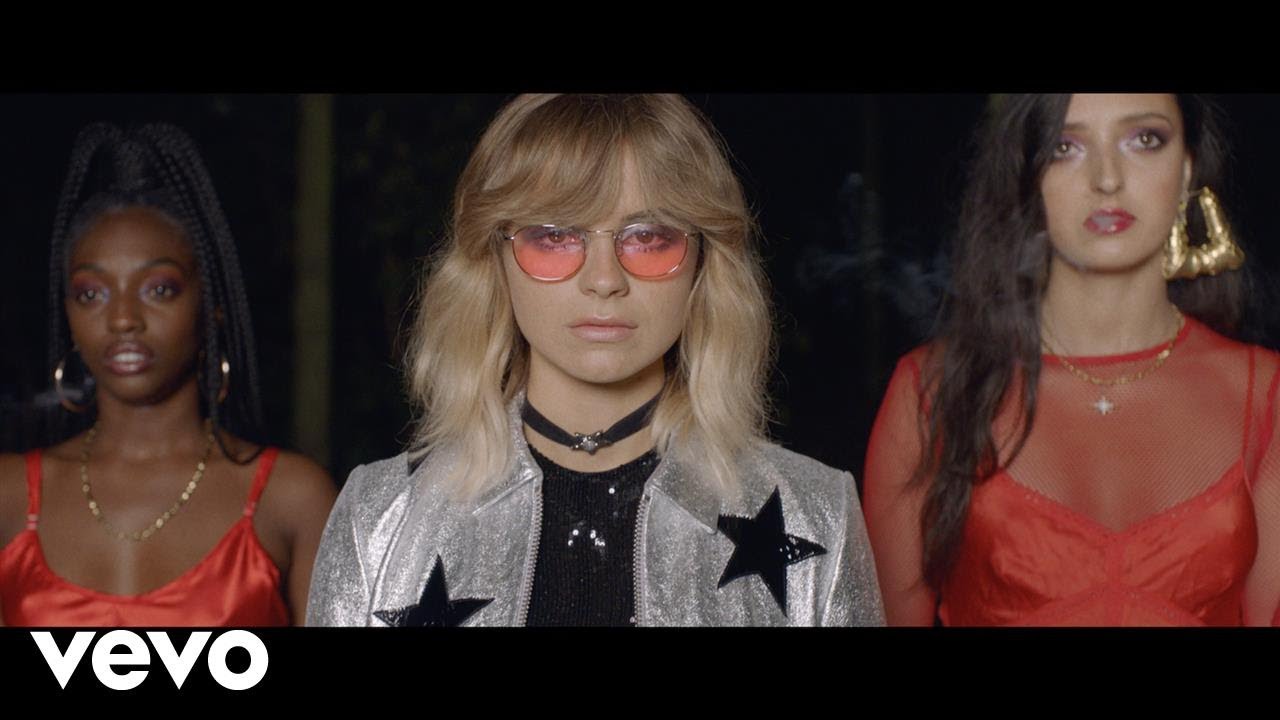 Gabrielle Aplin — Waking Up Slow