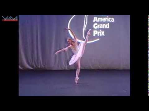Royal Ballet First Soloist Melissa Hamilton - Don Quixote Variation