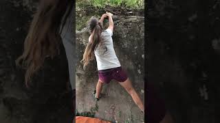 Video thumbnail of Trave Fonten long, 6b. Savassona