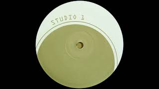 Studio 1 - Gold 1 [STU 010]