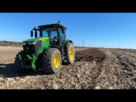 Uprawa pod groch. 7R vs brony 8m. Bez kultywatora się nie obejdzie.