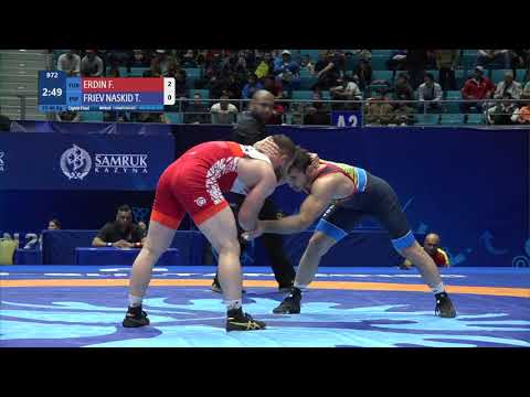 1/8 FS - 86 kg: F. ERDIN (TUR) v. T. FRIEV NASKID (ESP)