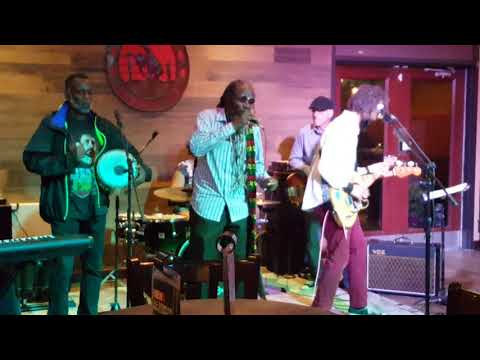 The Roots Hardcore Reggae Band & Ras Bagga Live at The "Hideout".