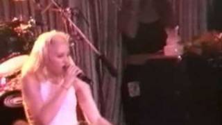 No Doubt - "Total Hate/Pawn Shop" (Hollywood, 1/11/1997)