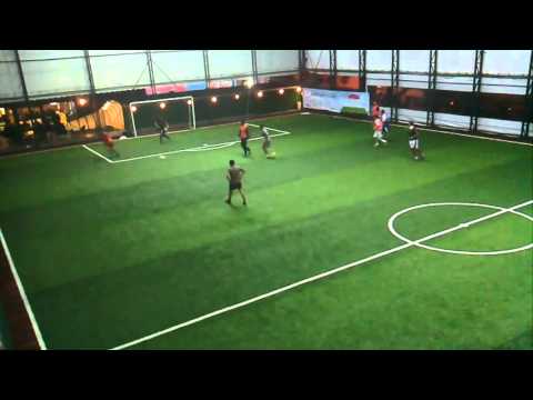 VIP Halı Saha 06.11.2015 23:00 - akillisaha.com