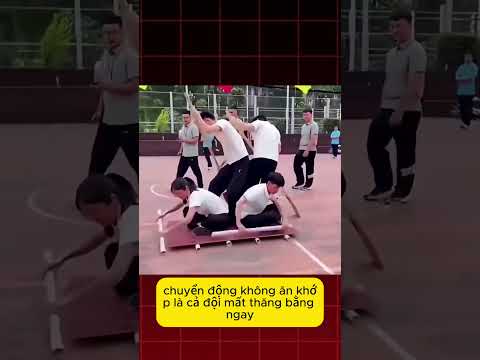 Lệch nhịp một chút, cả đội lướt ván “bay màu” ngay