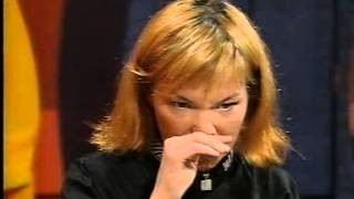 Björk was interviewed on Finnish TV show Amatsonia on 1996 07 11 Part 1