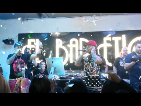 Kevin Florez & De La Ghetto - Típica Mujer (En Vivo, Cartagena 2014)