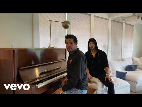 Cali Y El Dandee - La Estrategia (Radio Disney Separados Pero Juntos)