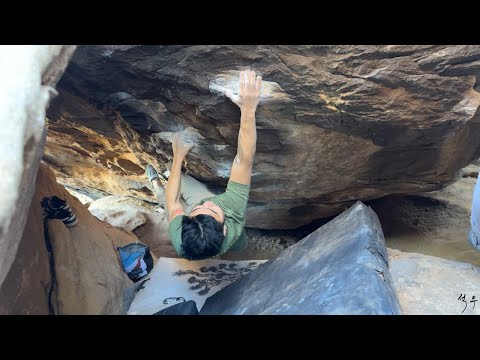Paradise Lost (V7) - Moe's Valley
