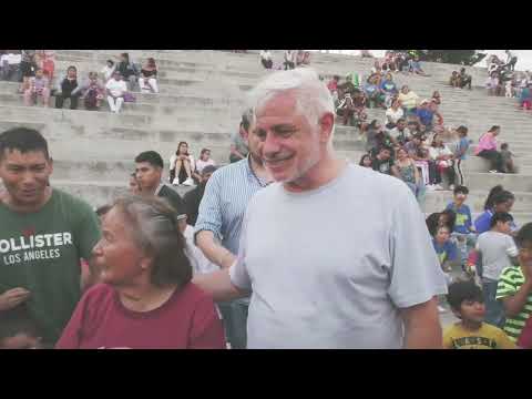 En una multitudinaria convocatoria, Sáenz compartió una jornada de fiesta con familias cristianas