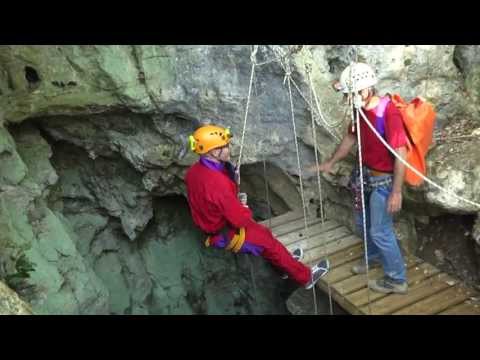 download lagu mp3 mp4 Grotte De La Salamandre, download lagu Grotte De La Salamandre gratis, unduh video klip Grotte De La Salamandre