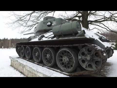 T-34 and SU-100, the legends of ww2!!! (Dargov Pass - Slovakia)