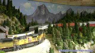 preview picture of video 'HO Scale River City Western TSMRR August 2013'
