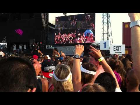 steve aoki ft nervo - F.M.F sydney 2013