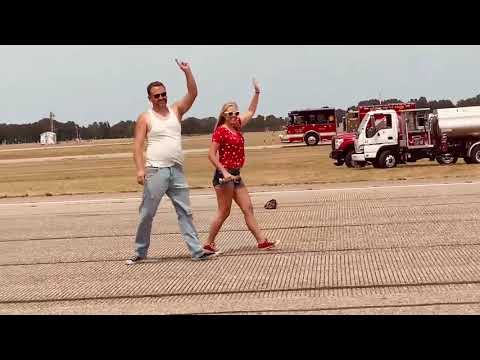 Kyle & Liz Franklin Airshow Comedy Act