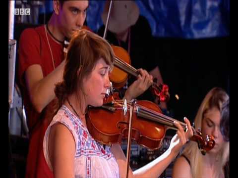 Broadcast 2000 - Rouse Your Bones (BBC Introducing stage at Glastonbury 2010)