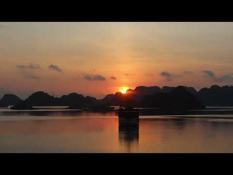 Ravindra Bidnur & family — Vietnam — Halong Bay · Ninh Binh