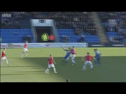 Shrewsbury Town 0-1 Walsall | League 1 (14-12-13) inc. Miss of the Season?