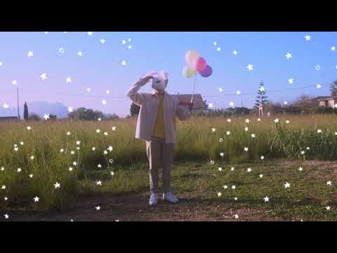 Maddie Moon - my boy (Official Lyric Video)