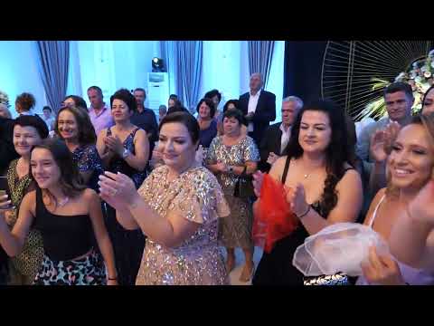 Pritja e Krushqve Plot Atmosfere ( Dasma Xhensiles & Naunit )