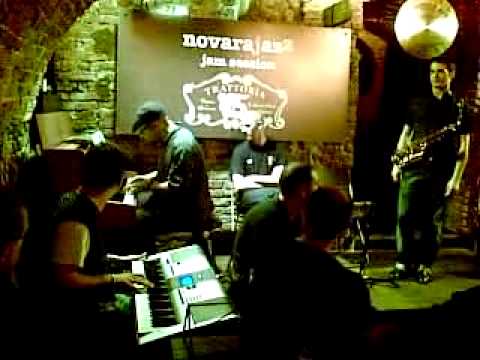 Novara Jazz 2009 - Luis Perdomo Hans Glawischnig Eric McPherson jam session with Dedalo Band 04