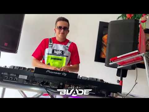 mix carnaval DJ BLADE  :  no es mi problema & me critican & alegría caucana