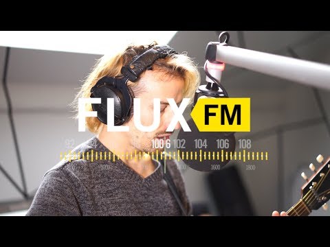 Bonaparte  - "Into The Wild" live @FluxFM (Akustikversion)