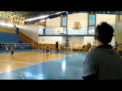 👟⚽👟32° Gol de 6 anos  na extreia da lll copa PELEZINHO