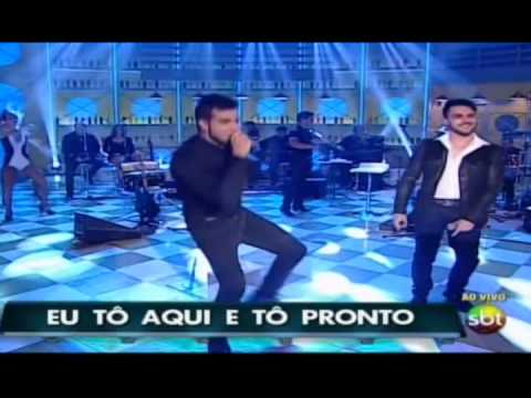 Dablio e Phillipe cantam LADO INDECENTE no Programa do Ratinho (23/07/2014)