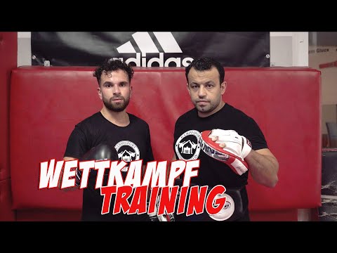 Murat wird zerstört 🥵🫠 | Wettkampfvorbereitung COMBAT Berlin #Kickboxen