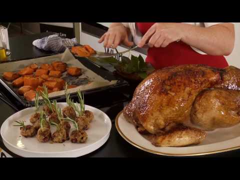 download lagu mp3 mp4 Stuffed Turkey Rolls With Cranberry Glaze, download lagu Stuffed Turkey Rolls With Cranberry Glaze gratis, unduh video klip Stuffed Turkey Rolls With Cranberry Glaze