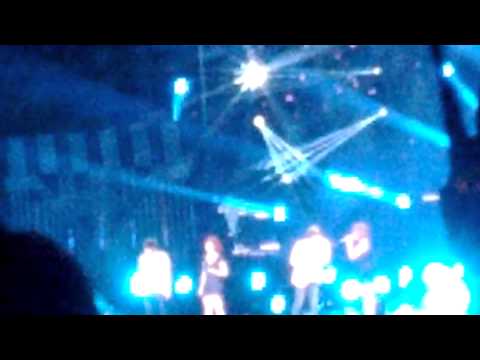 120623 Music Bank in HK - INFINITE & Wonder Girls - One Summer Night