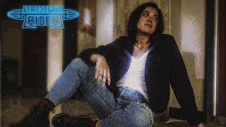 Lords Of The Trident - Valerie (Steve Winwood) 350 video