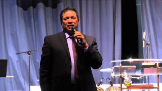 Domingo April 12, 2015