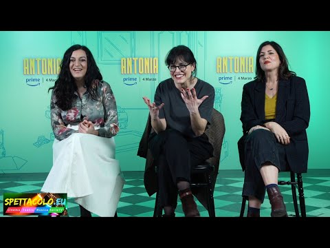 Antonia, intervista a Chiara Malta, Elisa Casseri e Carlotta Corradi: «Ci rivolgiamo agli irrisolti»