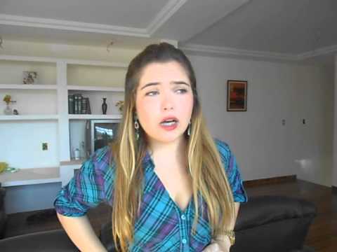 Valenttina cantando: Olha o estilo dela