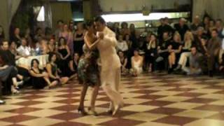 Roxana Suarez Y Sebastian Achaval, bailando milonga!!