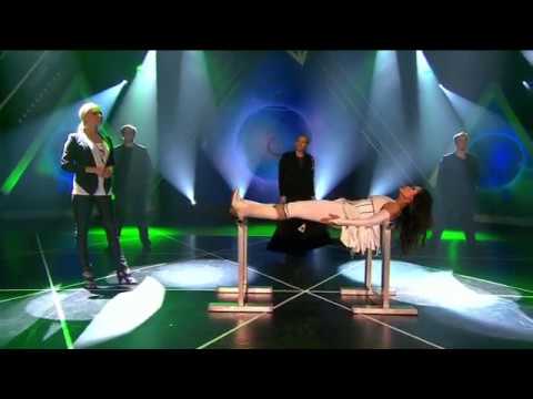 Helt magiskt: Joe Labero och Hannah Graaf - Gå igenom en kvinna