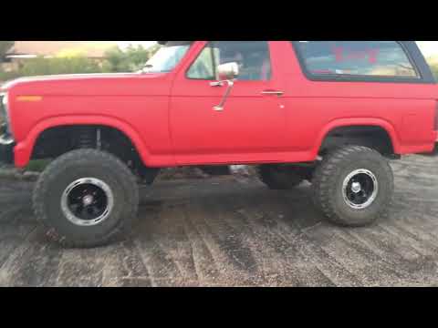 Ford Bronco Rough Country 6in Lift