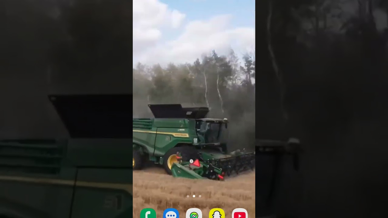 Bro, Look At My Wallpaper 😎🤠