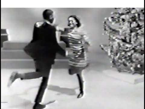 American Bandstand 1967 - Dance Contest 2 - Windy, The Association