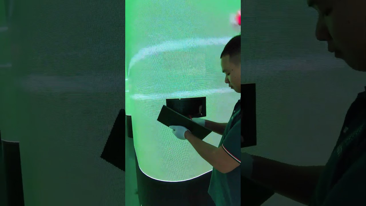 Quickly disassemble and install the soft LED module of LED cylindrical screen#leddisplay #ledvideo