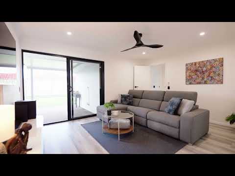 4 bed, 3 bath house in Gold Coast - Photo 3