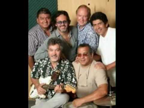 LA RETRO BAND (EN VIVO 1)