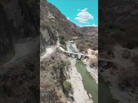 Puente Chocox, bajando desde San Andrés Sajcabajá, Quiché #motos #motoadventure #rutasenmoto