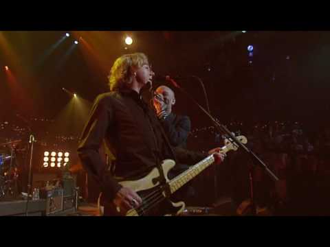Videoclip de Imitation Of Life (Live) — R.E.M.