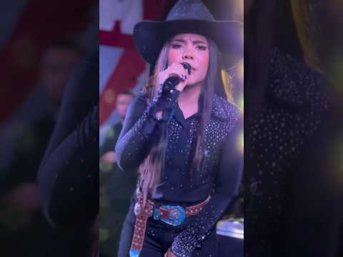 Gaby Saiury e MC Paiva - Cheiro de Mato #sertanejo2023 #boiadera #funknejo #gabysaiury #mcpaiva